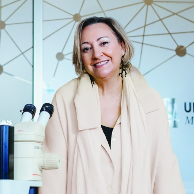 Professor Ángela Nieto